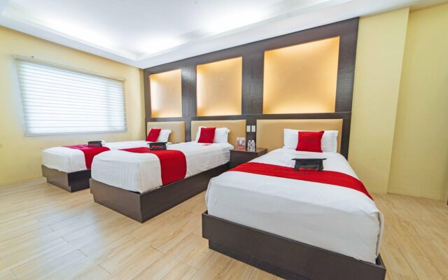 RedDoorz Premium near Trinoma Mall