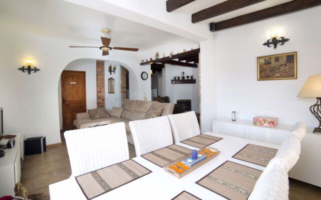 Villa La Mancha