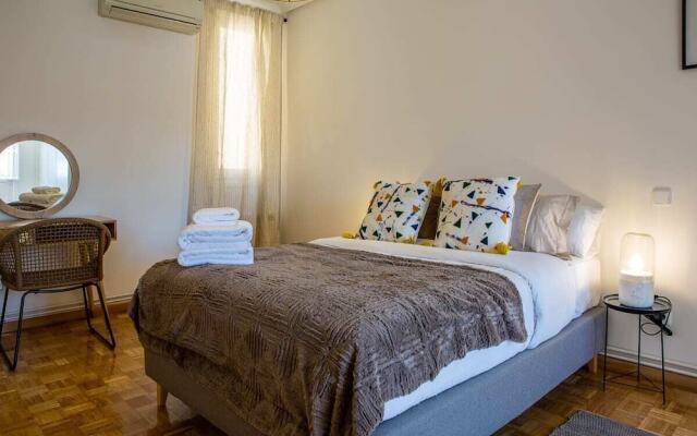 Lovely 4bed in Heart of Madrid - 4 min Walk to Park El Retiro