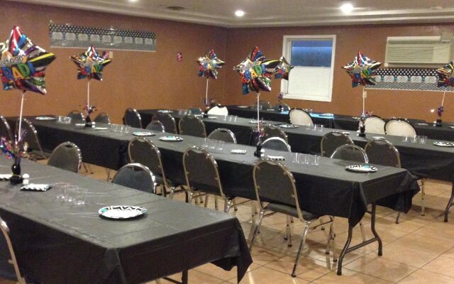 Nendels Inn & Suites