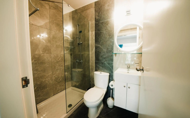 A. Maos Hotel Apartments