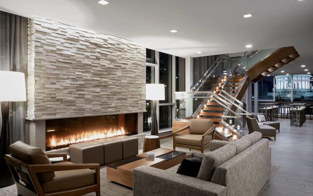 AC Hotel Madison Downtown