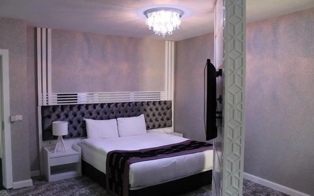Manhattan Hotel