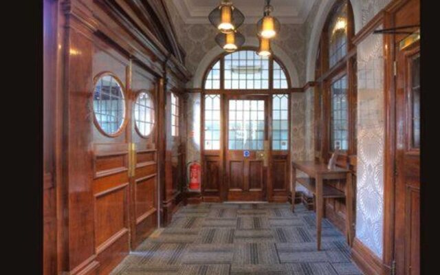 The Samuel Ryder Hotel St Albans, Tapestry Collection Hilton