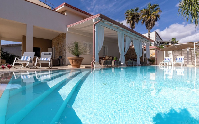 Villa Zamia con Piscina