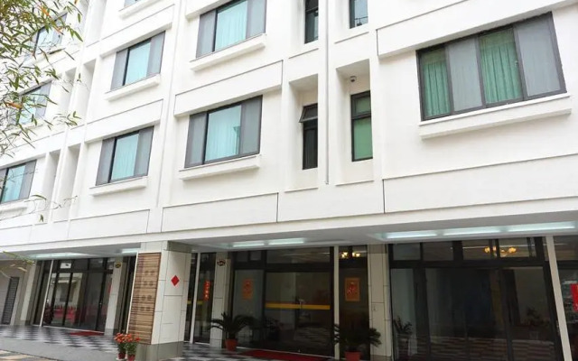 Junya Bed and Breakfast