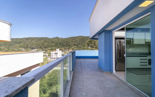 Cobertura 3 quartos sendo uma suíte