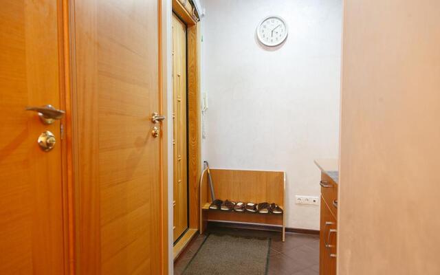 Пять Звёзд на Интернациональной 3