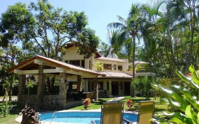 Casa Mariposas