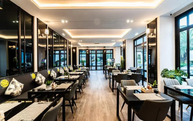 One Patio Hotel Pattaya