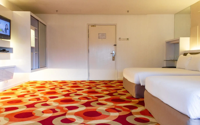 The 5 Elements Hotel