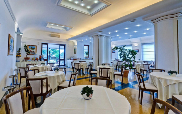 Hotel Syrene