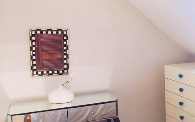 2 Bedroom Flat in North Kensington