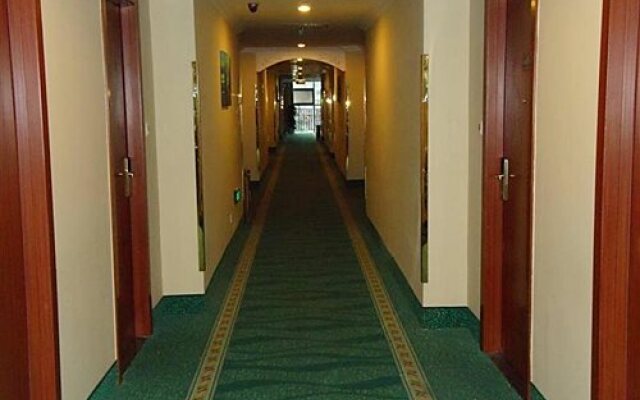 GreenTree Inn Jiangsu Nantong Haian Mingzhu City Express Hotel