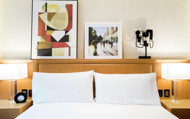 Residence Inn Chicago Downtown Magnificent Mile