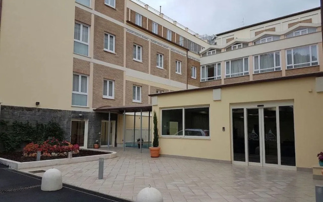 Vatican Area Oasis Holiday Rooms and Apartments