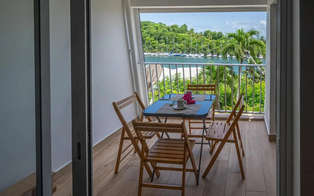 Studio, Piscine Et Vue Mer A La Marina