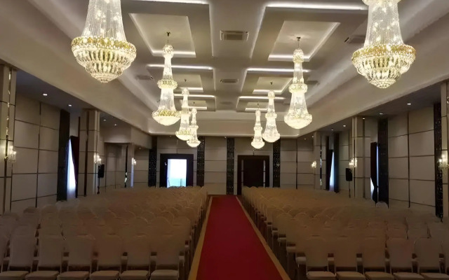 Gino Feruci Cianjur