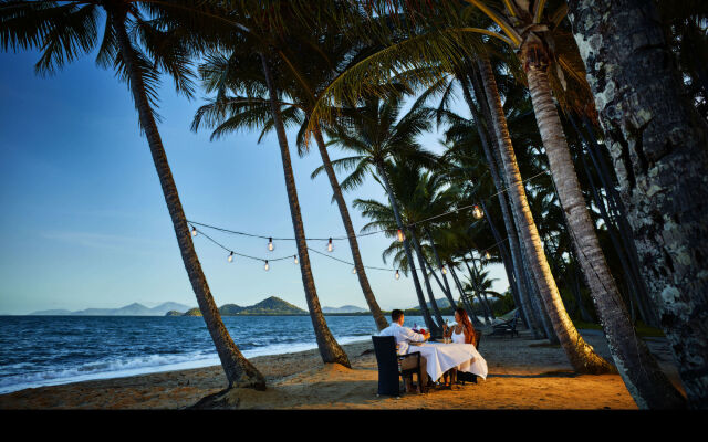 Alamanda Palm Cove by Lancemore