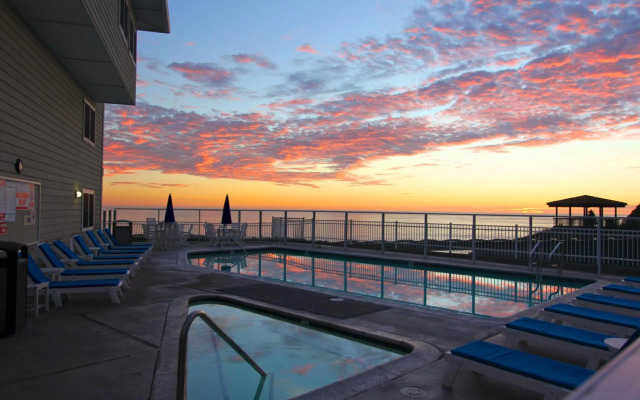 Pismo Lighthouse Suites
