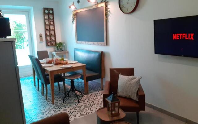 Esprit Bistrot / Rent4night Grenoble