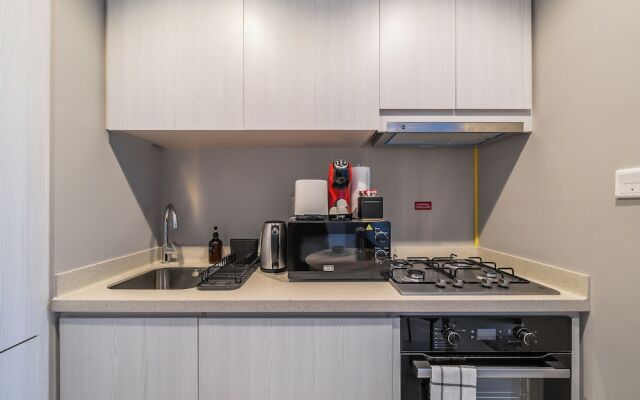 Business Bay's Coziest Hideaway With Balcony