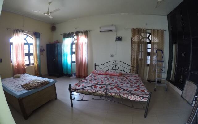 UbEx.in Stay Rishikesh