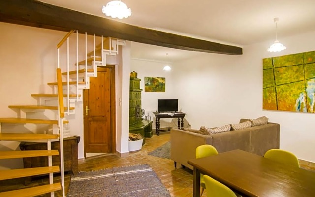 Natura Panzio & Apartmanhaz