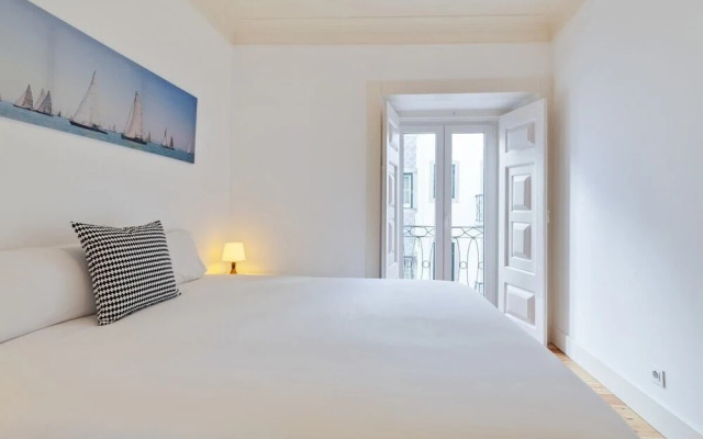 Modern 1Bed Apt,Sleeps4 nr Av Almirante Reis