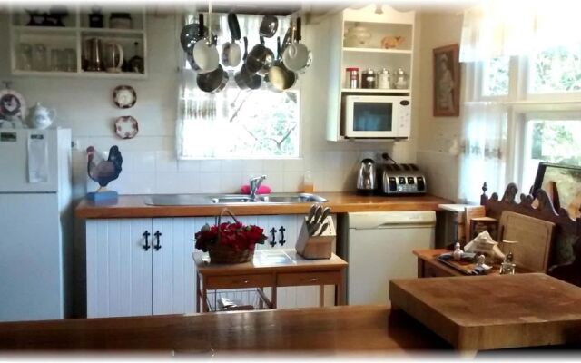 Hide-away Cottage Retreat