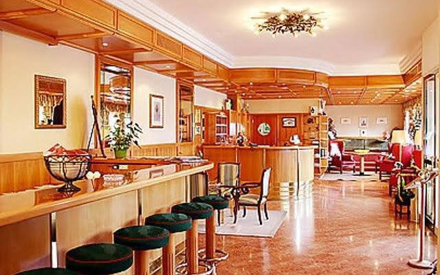 Hotel Lebzelter