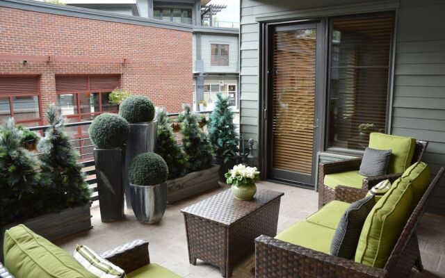 Obermeyer Place by Frias Properties