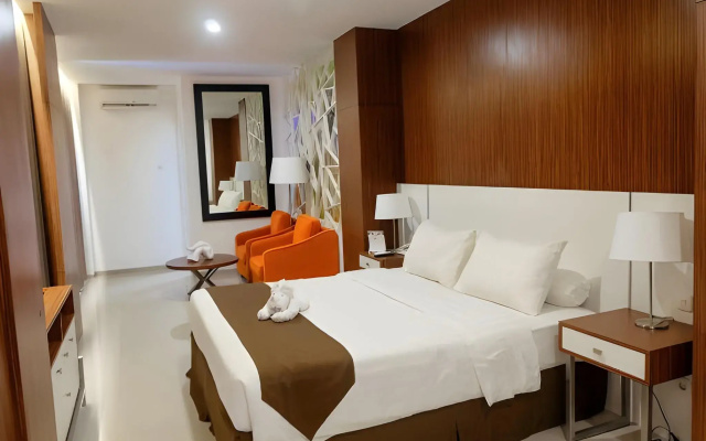 Front One Hotel Pamekasan Madura