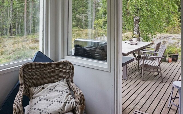 7 Person Holiday Home in Ljusterö