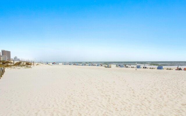 Bluewater 801 by RedAwning