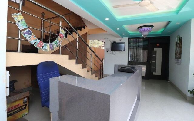 Hotel J B Palace