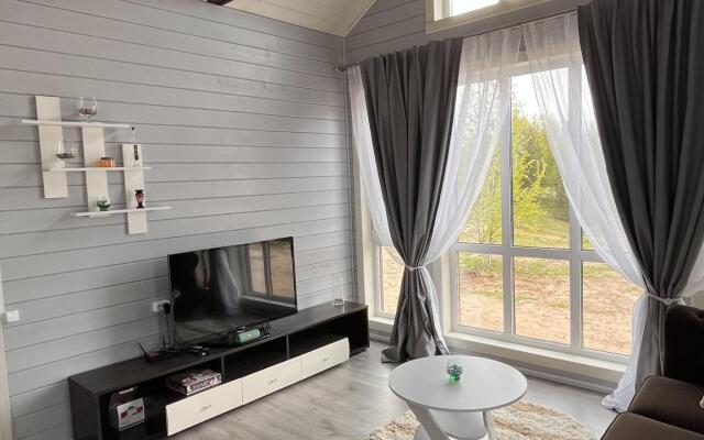 Дом с панорамными окнами