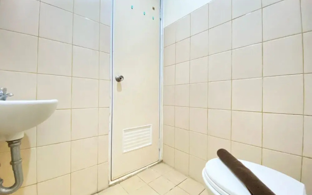 Spacious 2Br At Tamansari Panoramic Apartment