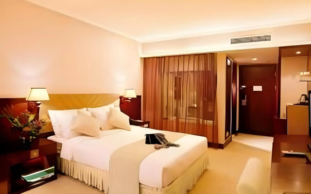 Hotel Emperor - Macau