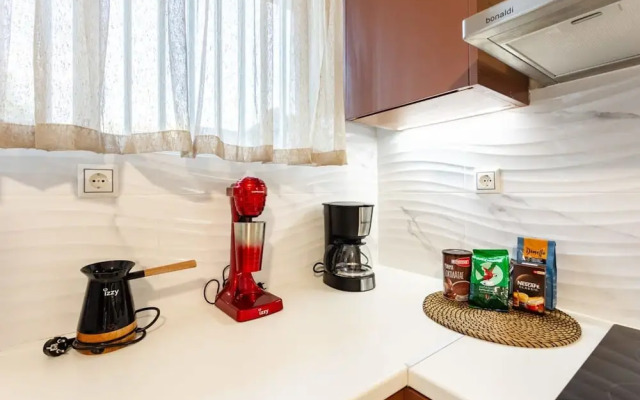 Avia Seaview Getaway - Konstantina s Hidden Haven