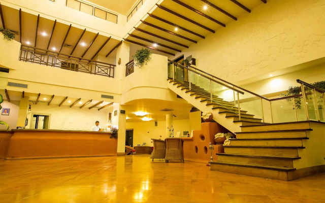 Shangri-La Village Resort
