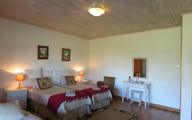 Mentors Country Estate