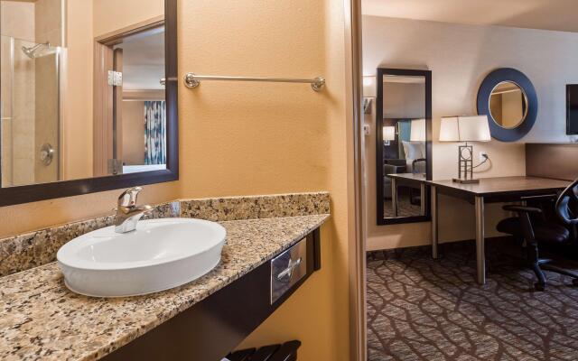 Best Western Plus Oceanside Palms Hotel