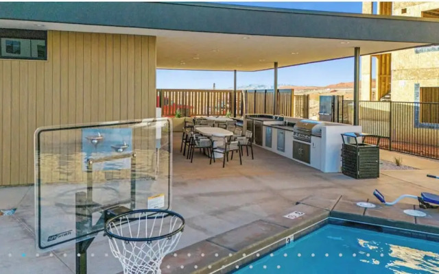 Luxury Oasis Water Park Priv Roof Tub