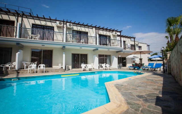 Crystallo Apartments