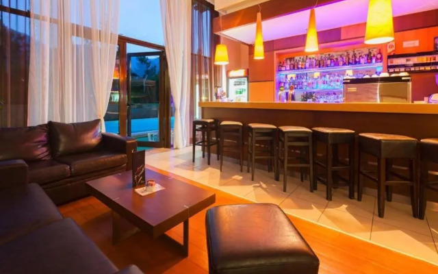 Terra-Balkan delux private apartment - Golf & Skiing