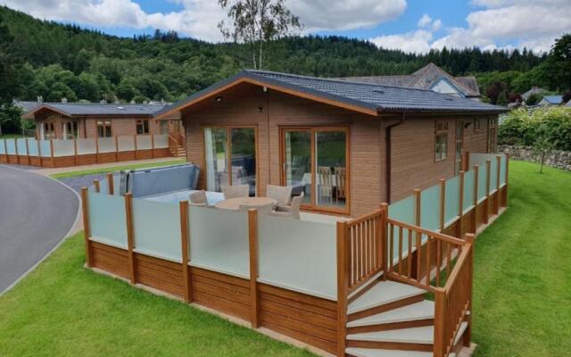 Llyn Conwy Lodge