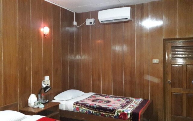 Primrose Hotel