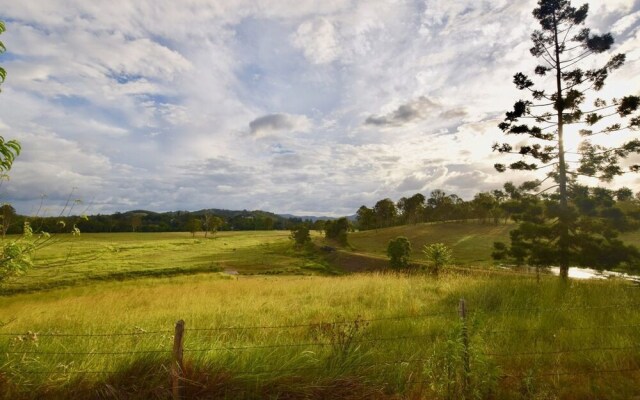 Country Breeze Farm Stay