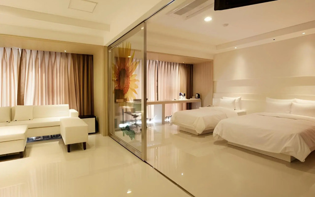 Premiers Hotel